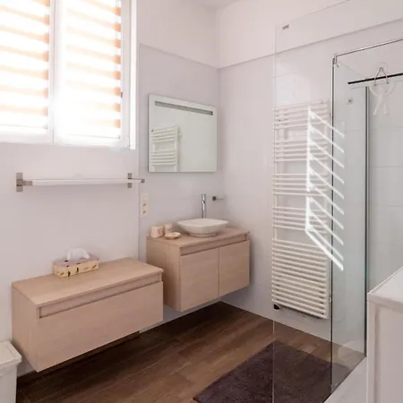 Citadin Athois Konukevi